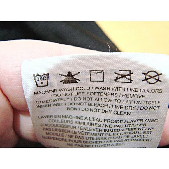 Womens Nike Therma Fit Zip Front Hoodie JUST DO IT Graphic Black Pink Size Small - Picture 10 of 12